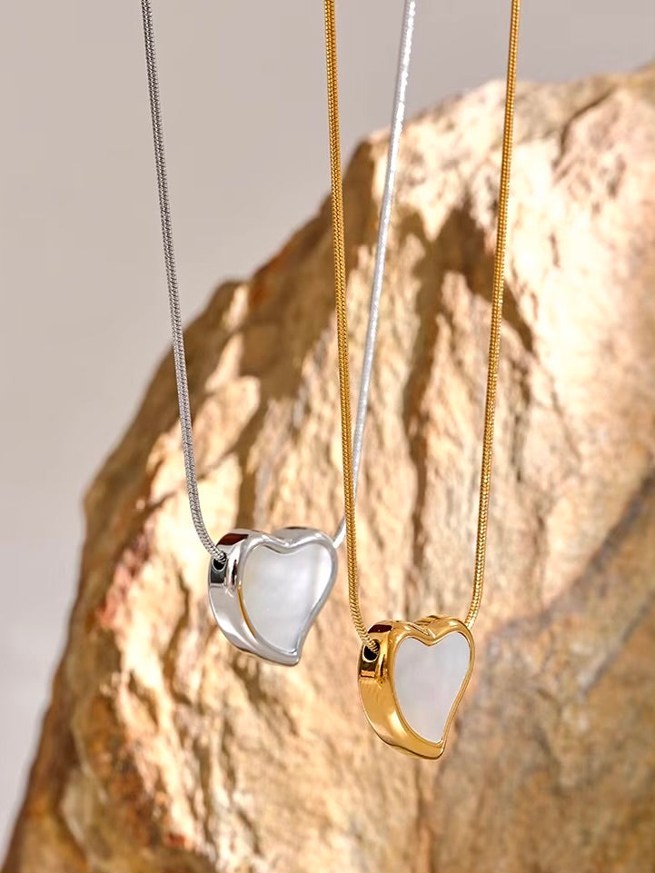 Musée du Louvre Necklace