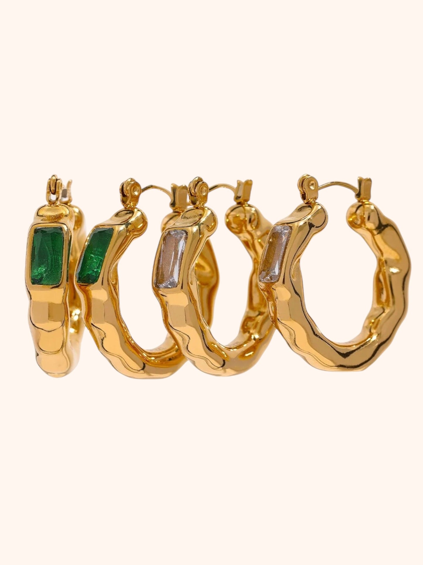 Vague d'Émeraude Earrings