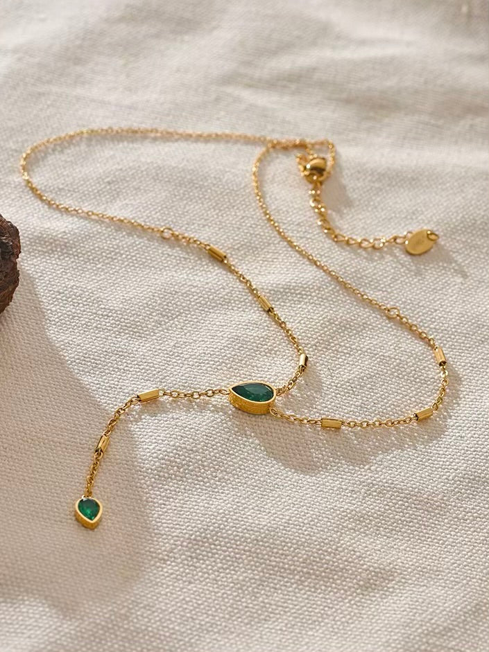 Véronique Lariat Necklace