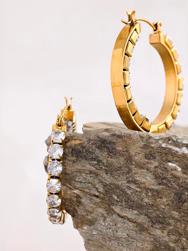 Éclat de Lune Earrings