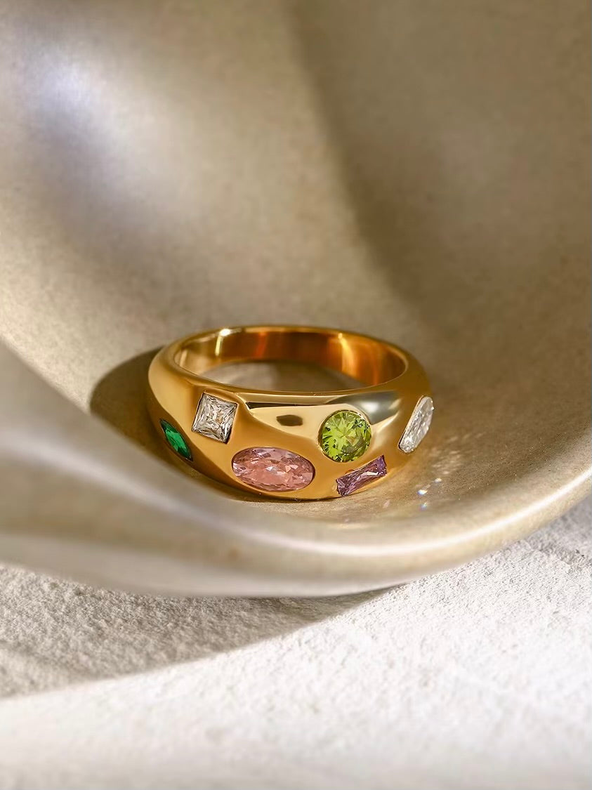 Lune Ring