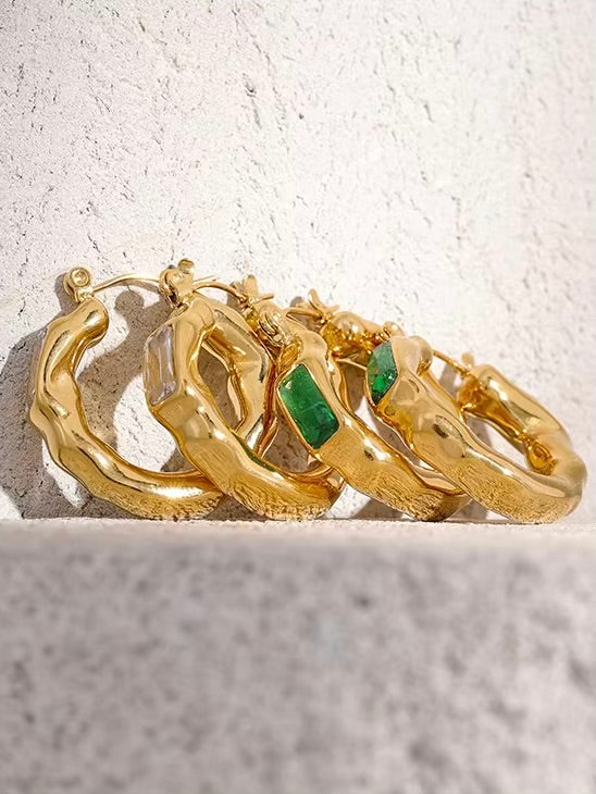 Vague d'Émeraude Earrings