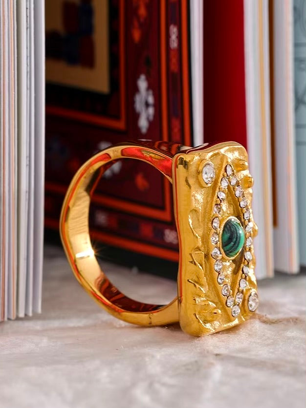 Étreinte Solaire Ring