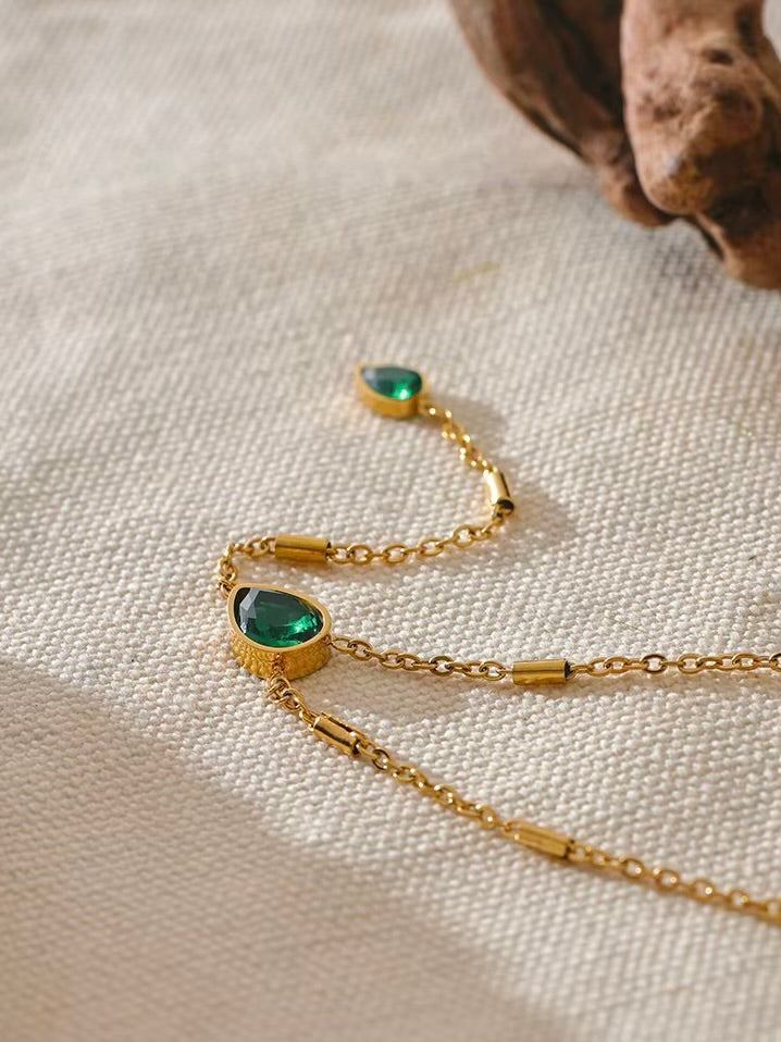 Véronique Lariat Necklace