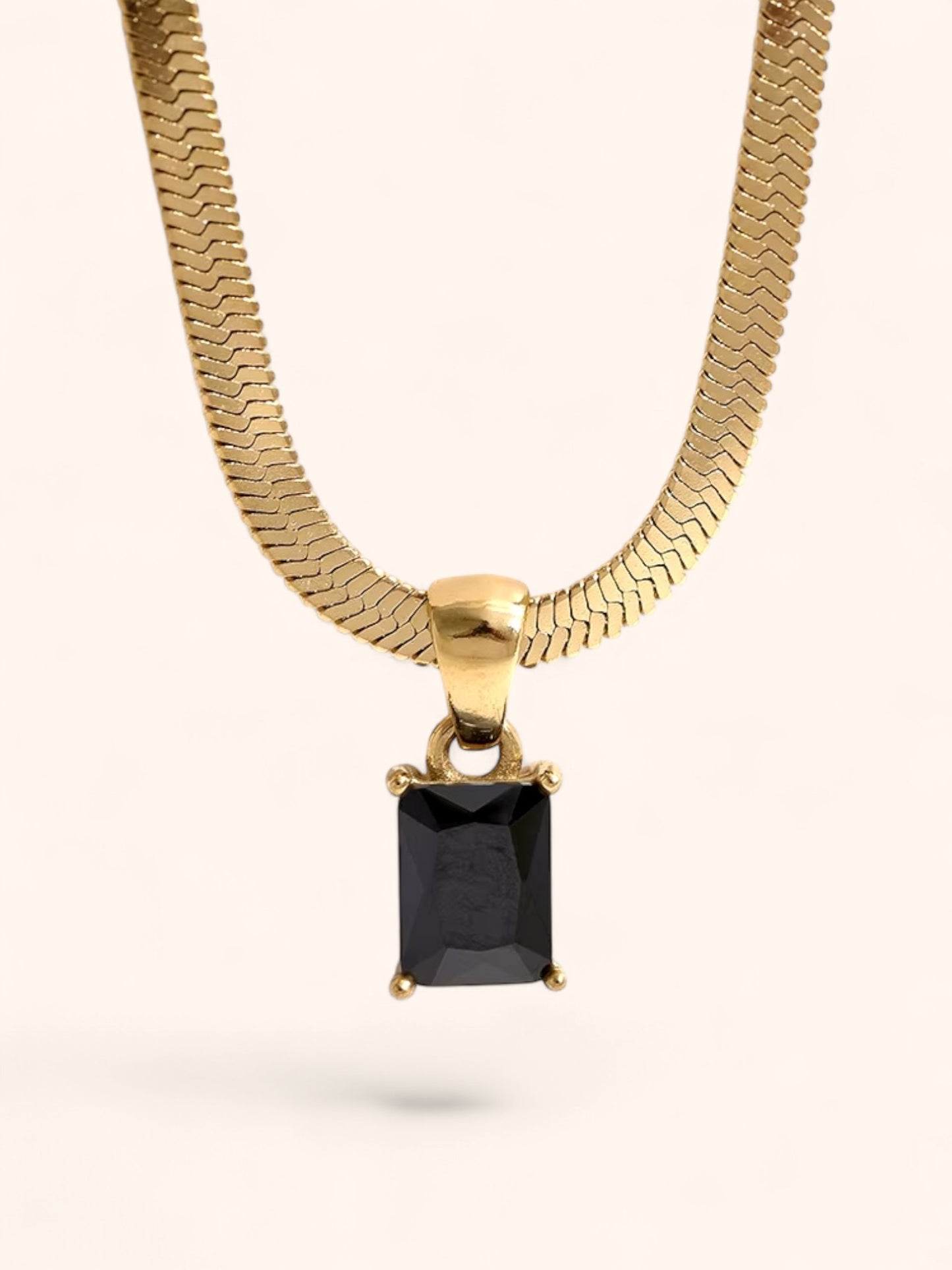 Nantes Necklace