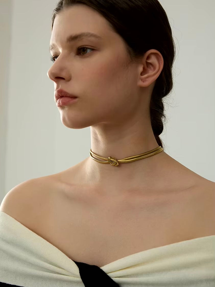 Rosalie Choker