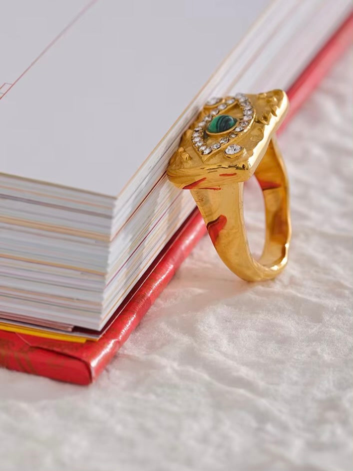 Étreinte Solaire Ring