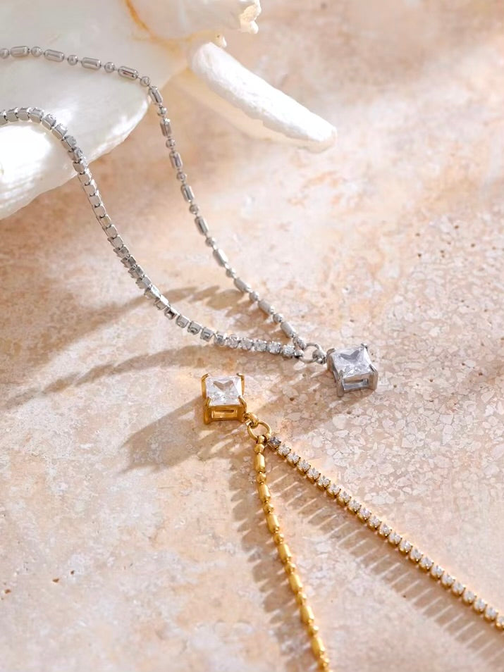 Manon Necklace
