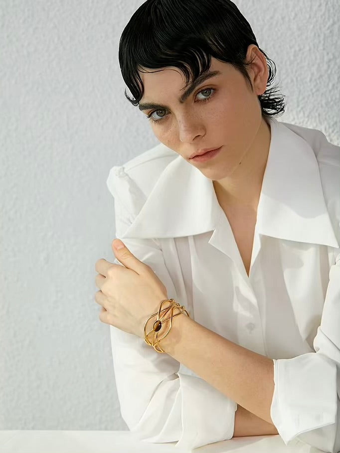 Baiser Cuff