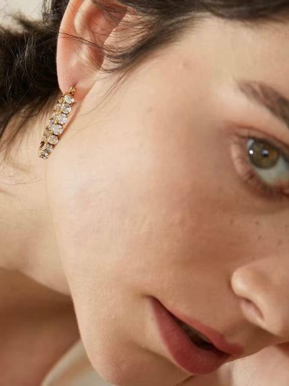 Éclat de Lune Earrings