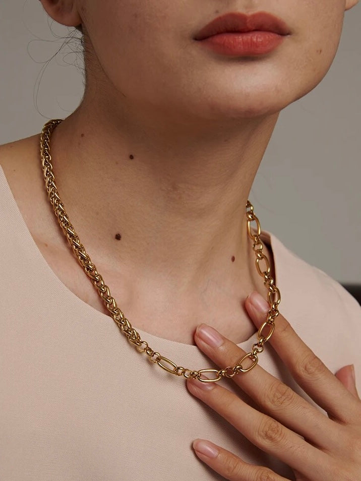 Étoile Necklace