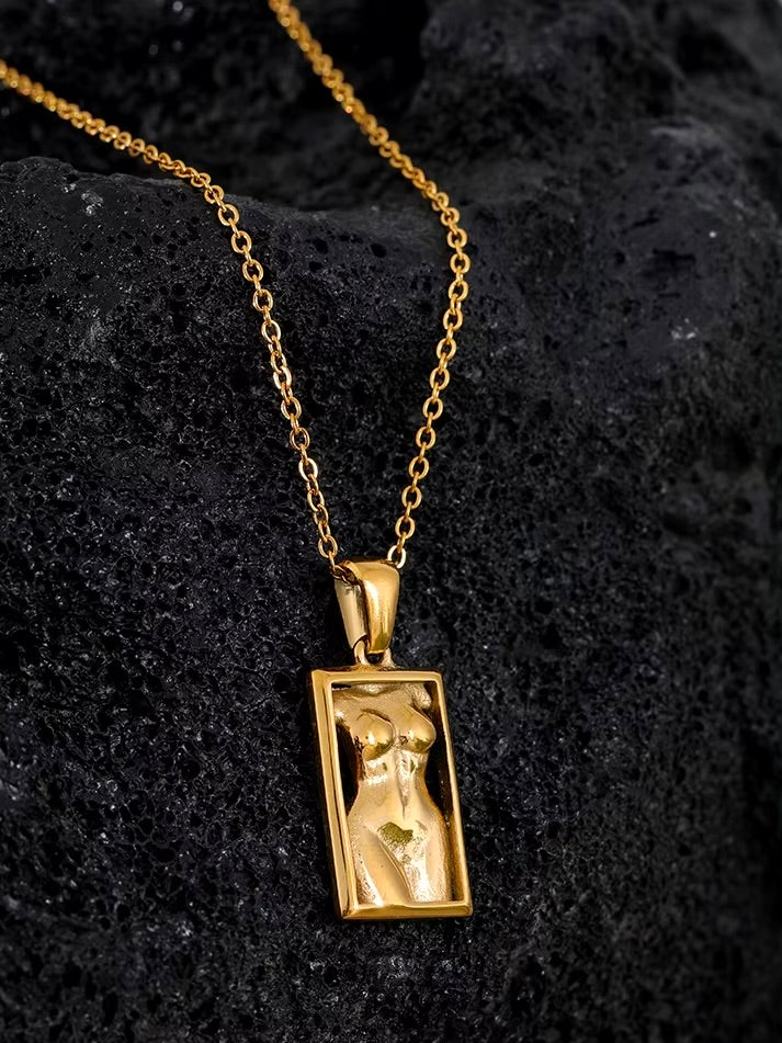 Flamme d'Amour Necklace