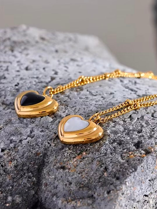 Lille Necklace