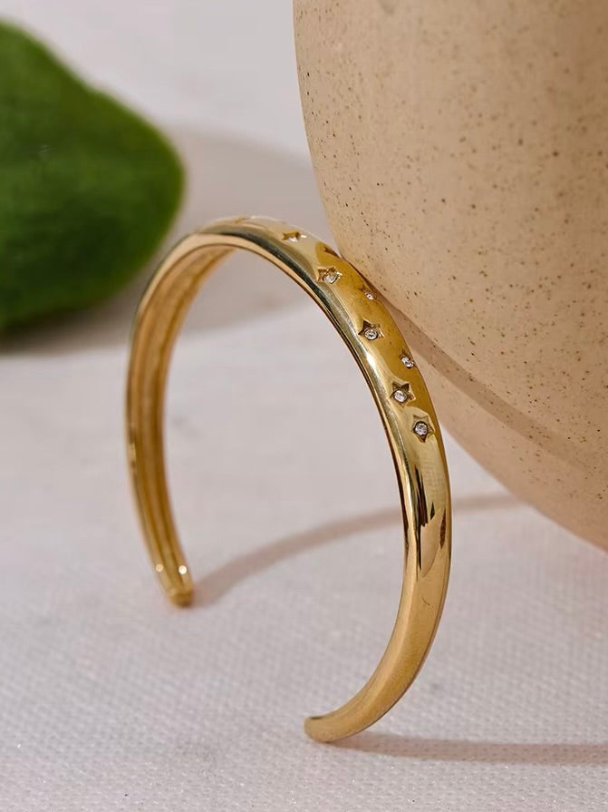 Reflet Céleste Cuff