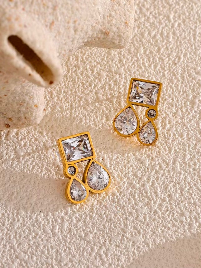 Lueur d’Astre Earrings