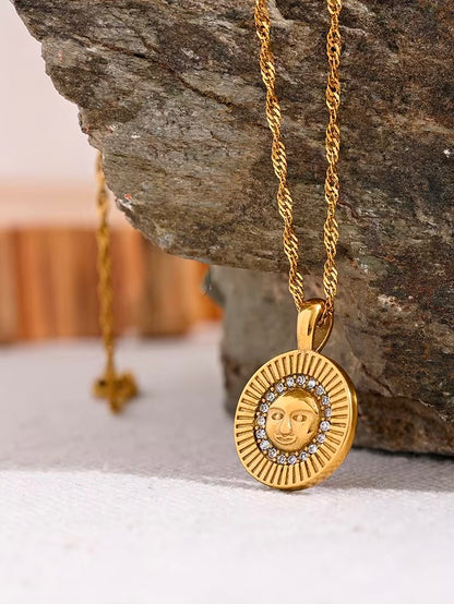 Sol Necklace