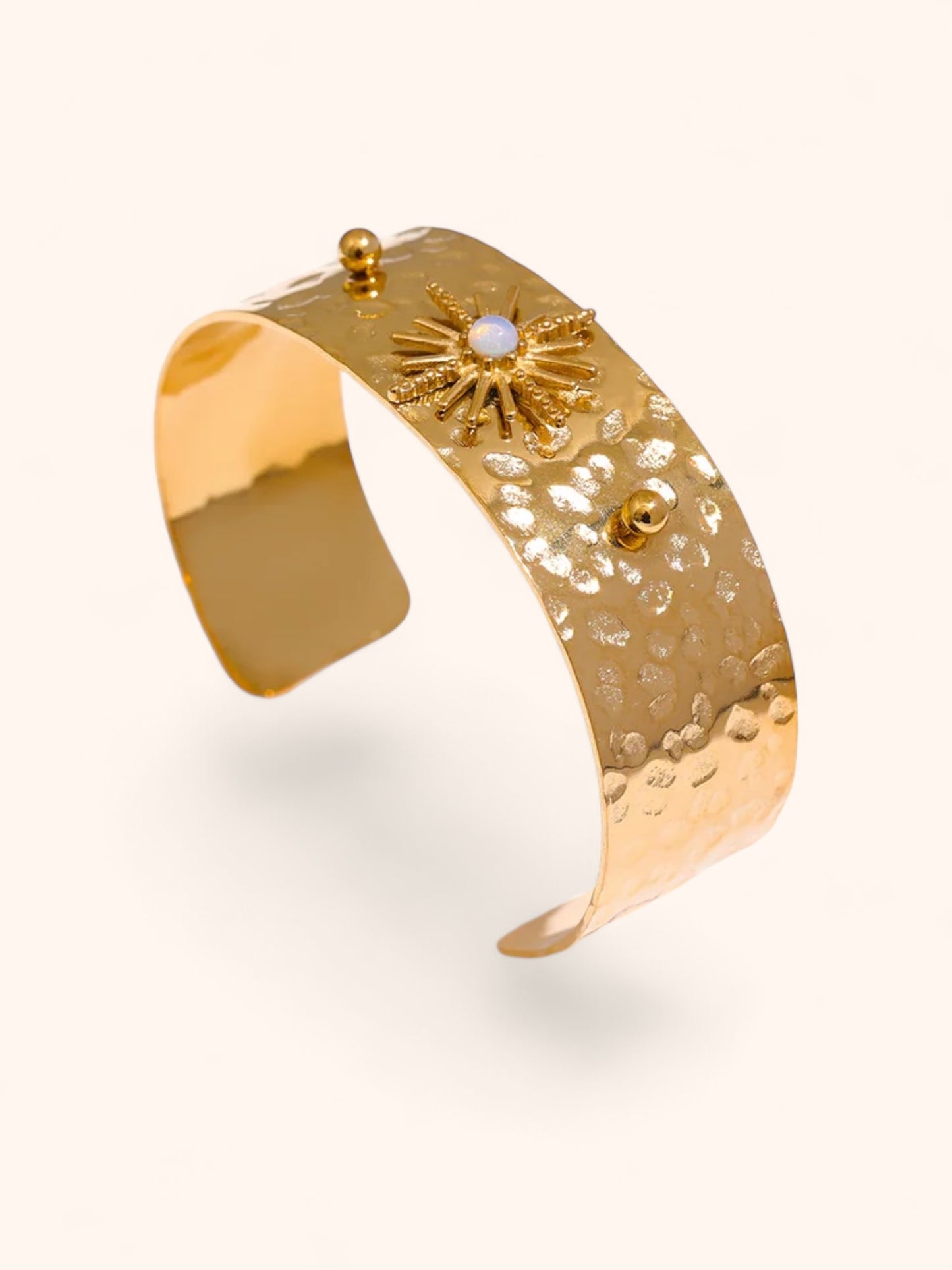 Lueur Mystique Cuff