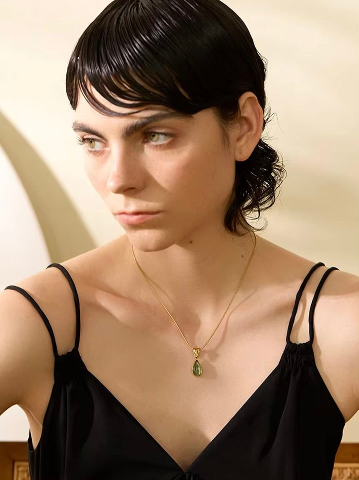Hélèn Necklace