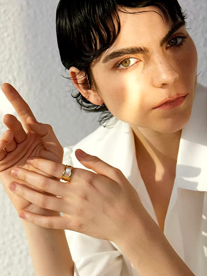 Lucienne Ring