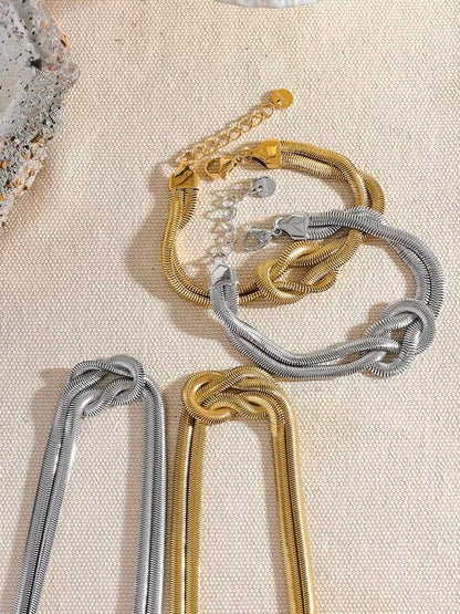 Rosalie Choker