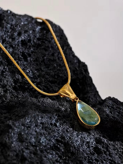 Hélèn Necklace