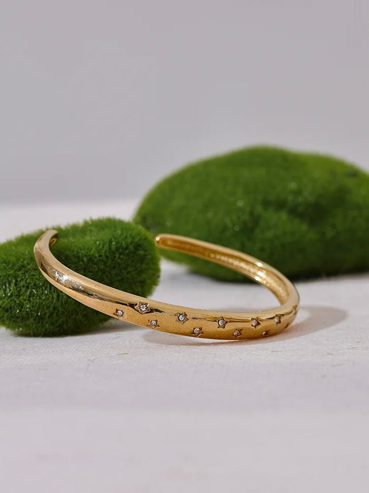 Reflet Céleste Cuff