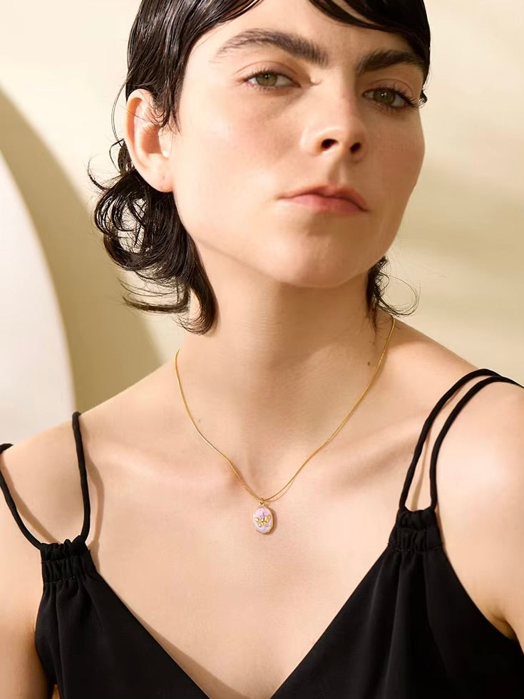 Sourire Necklace